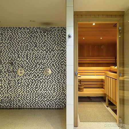 Hotel Dorint City-hotel 4*