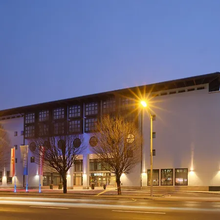 Dorint City-hotel Hotell 4*
